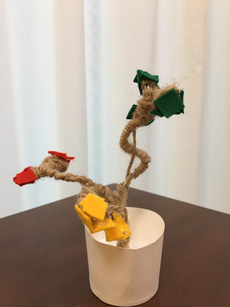 シンプルな盆栽