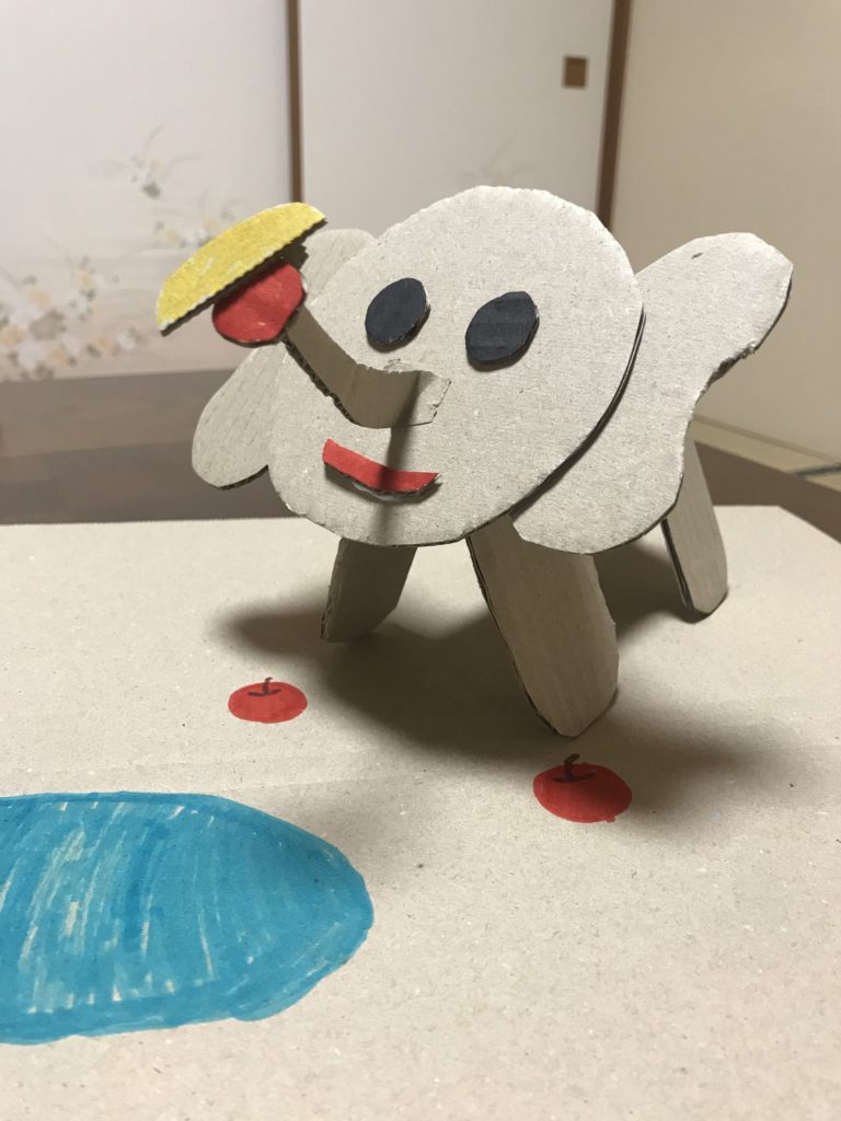 4/18 ダンボールアート