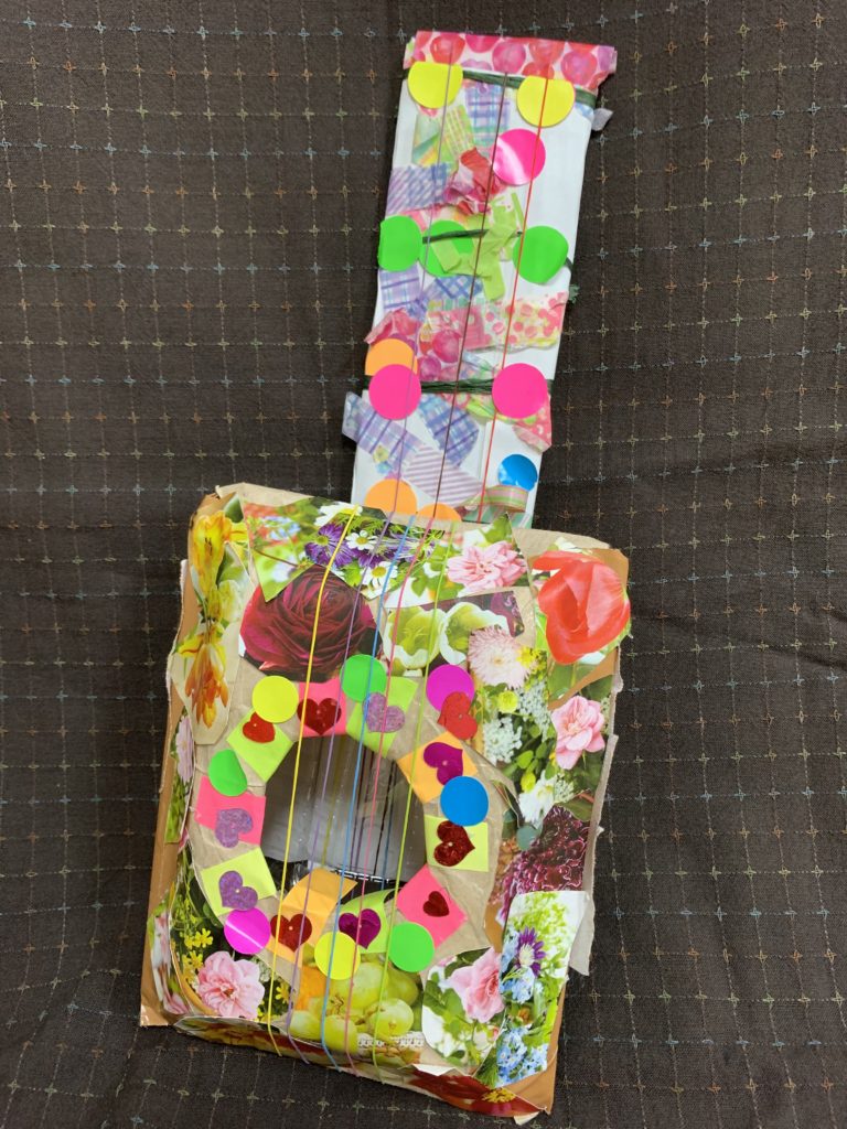 ハデハデギター