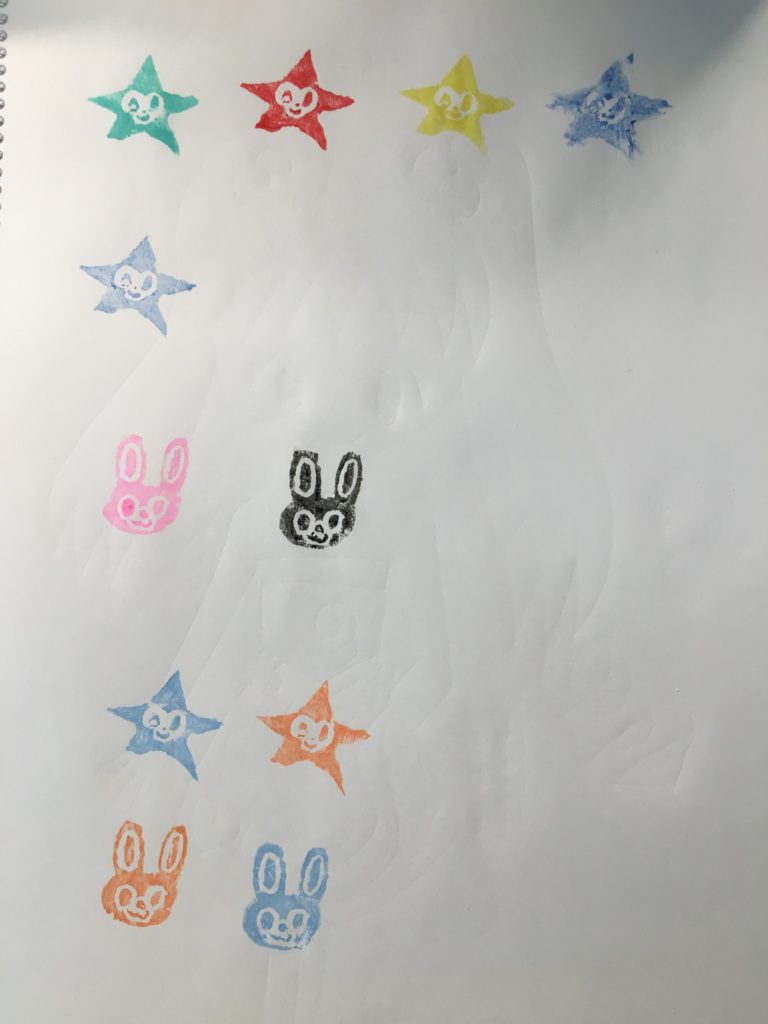 ウサギと星(カラフル)