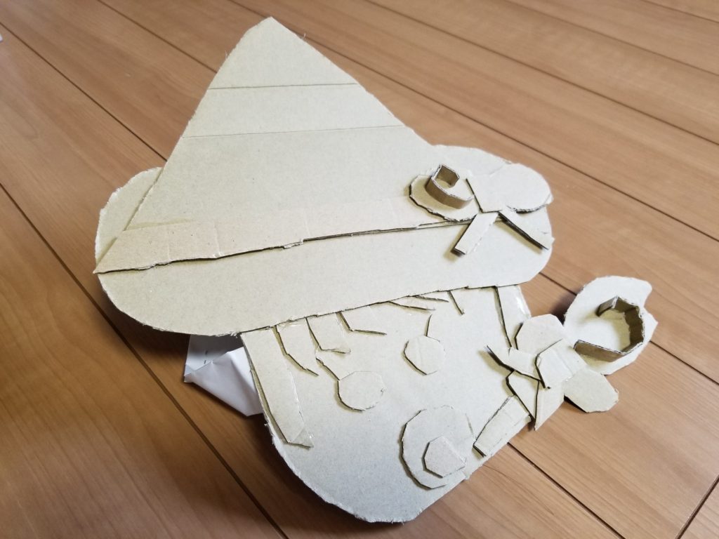 段ボールのお面