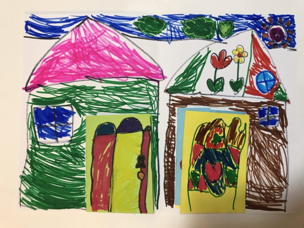 かわいいとびらのおうち