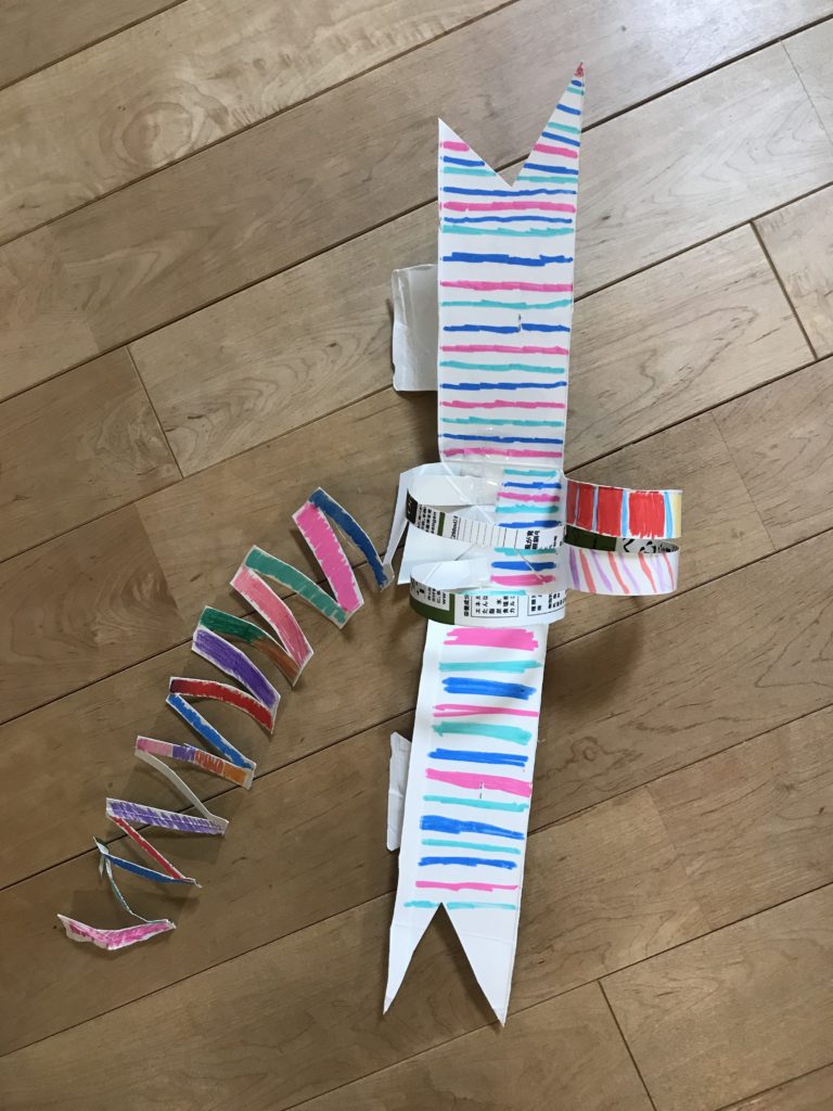 くねくねぐるぐるの町