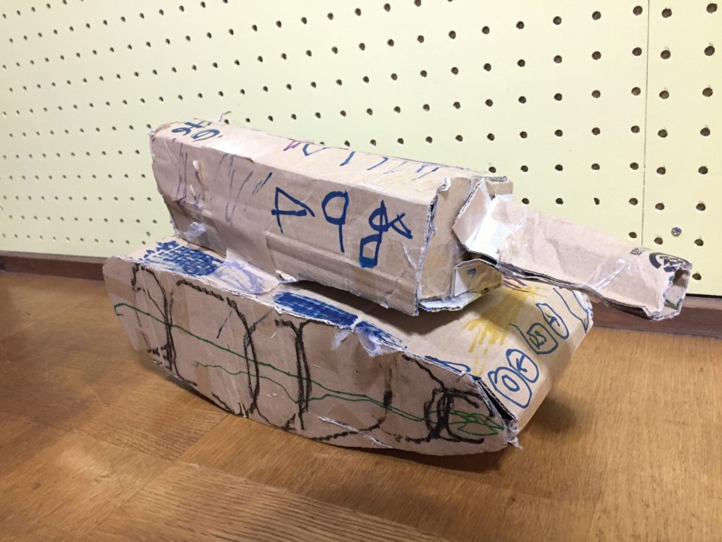 何を出すか迷い中 何を出すか迷い中