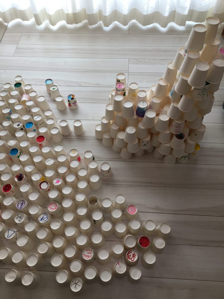 紙コップタワー