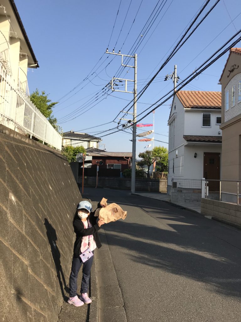 こいのぼりぼうしと にじいろぼうし