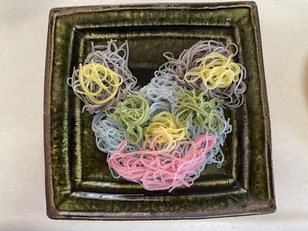 そうめんアート