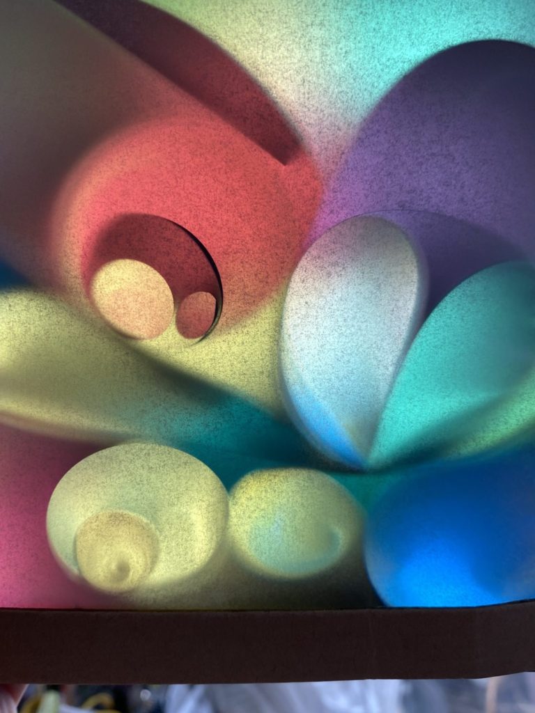 不思議な光の箱