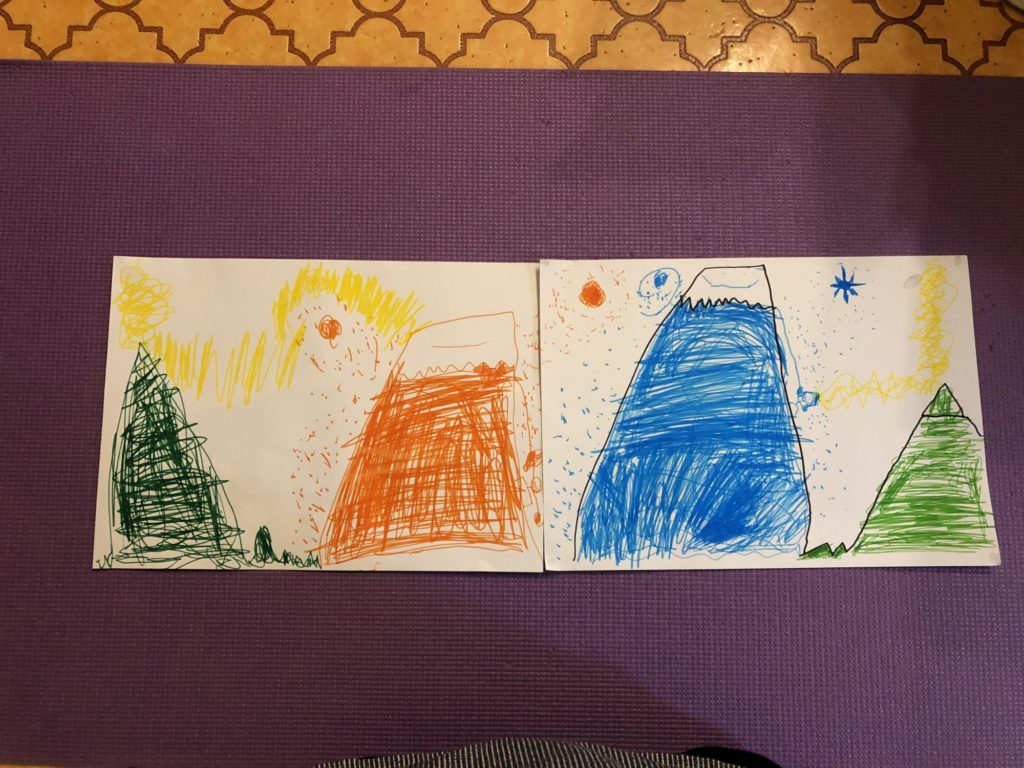 雪の富士山と高熱の富士山