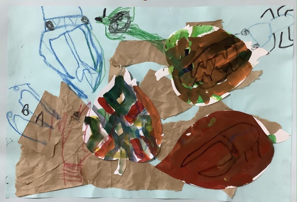 秋色葉っぱの木