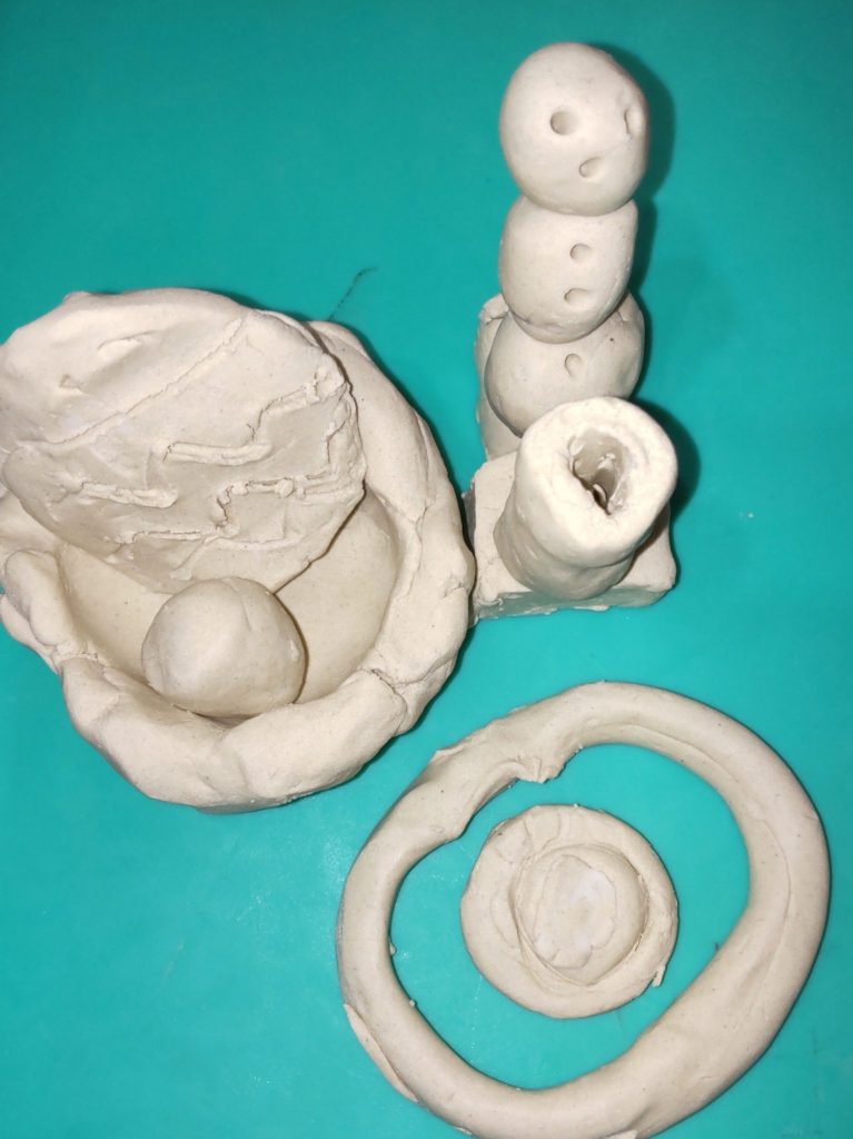 ゆきだるまのおやつタイム