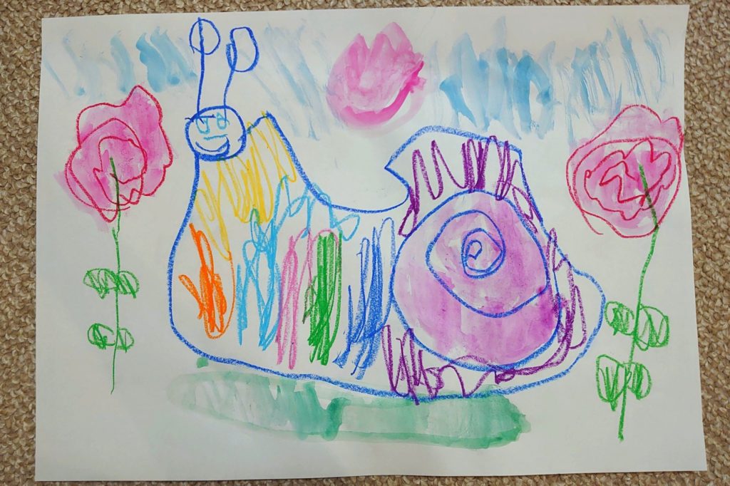 にじいろカタツムリ