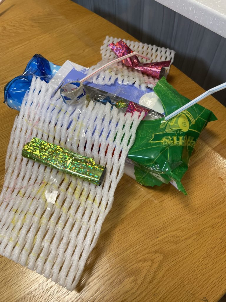 空飛ぶ船のゆびわ