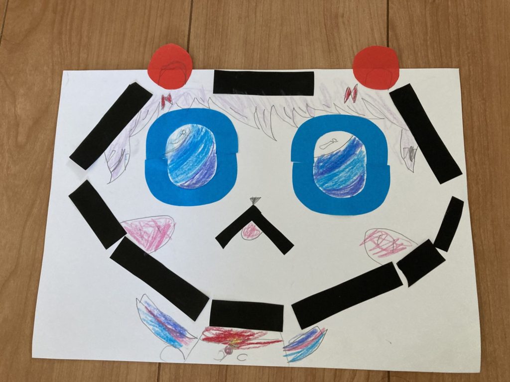 口がへの字のハムスターちゃん