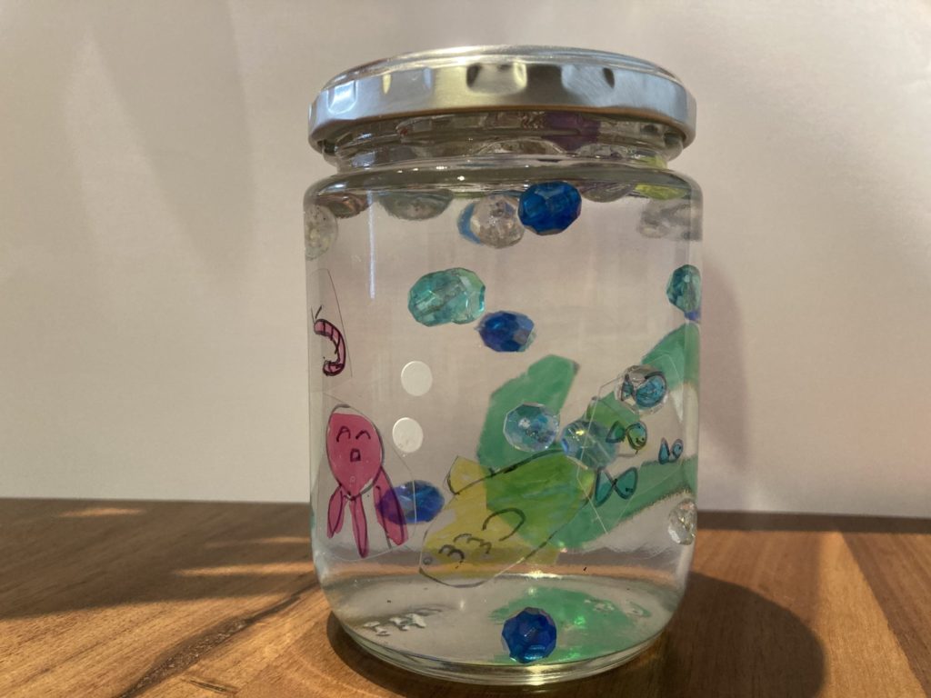 おさかなたちのせかい