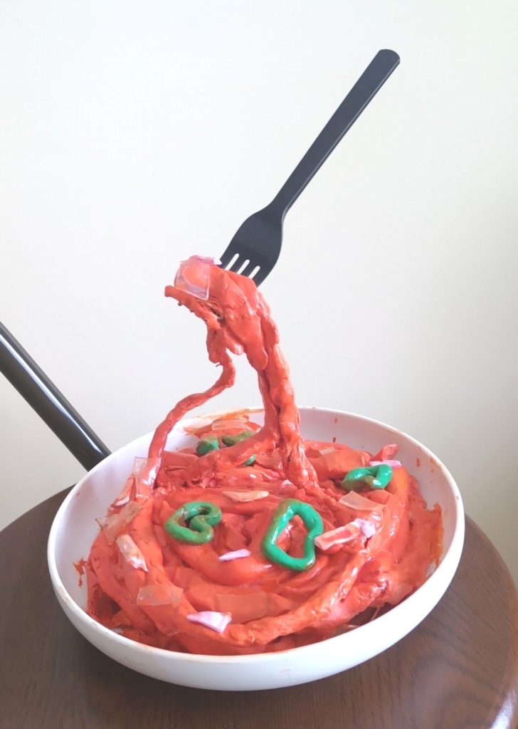 2種のソースのナポリタン