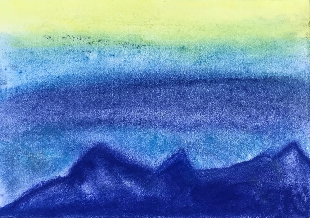 ふしぎな朝の山