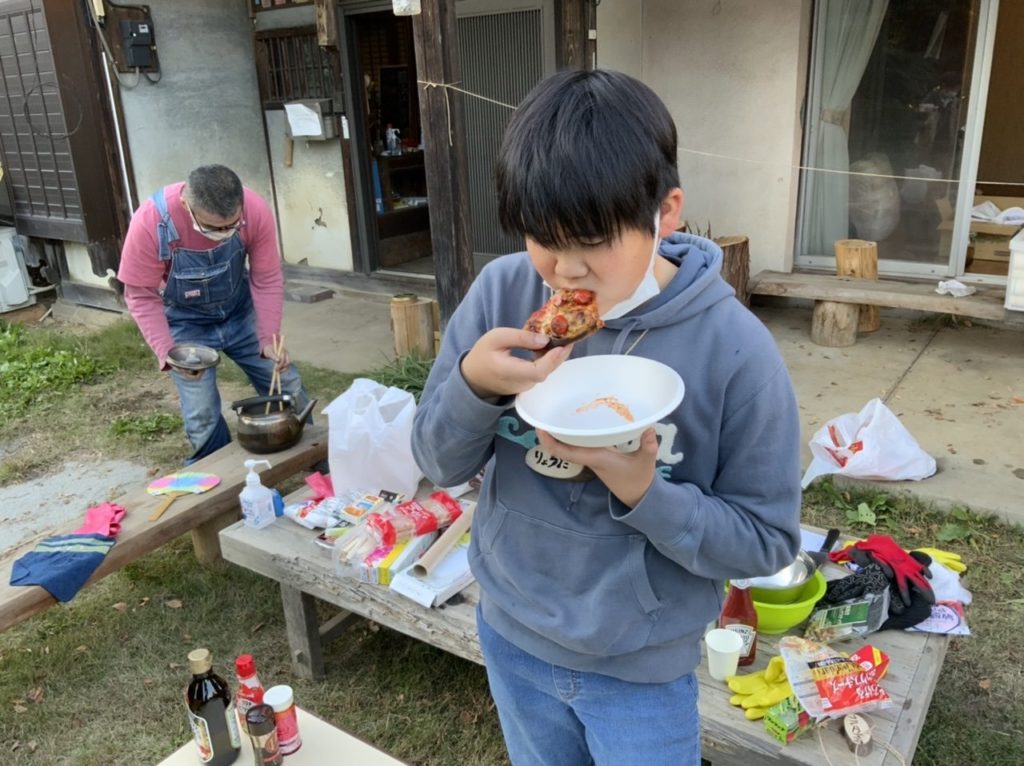 手作りピザがうまい！