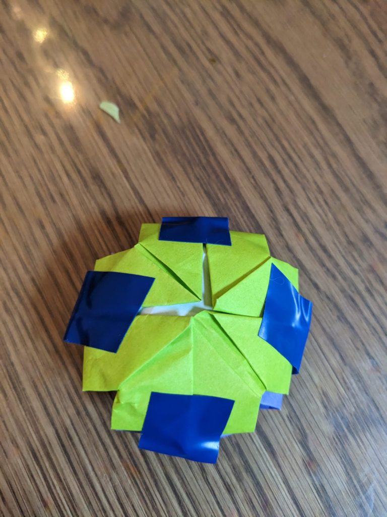 おりがみの風船？
