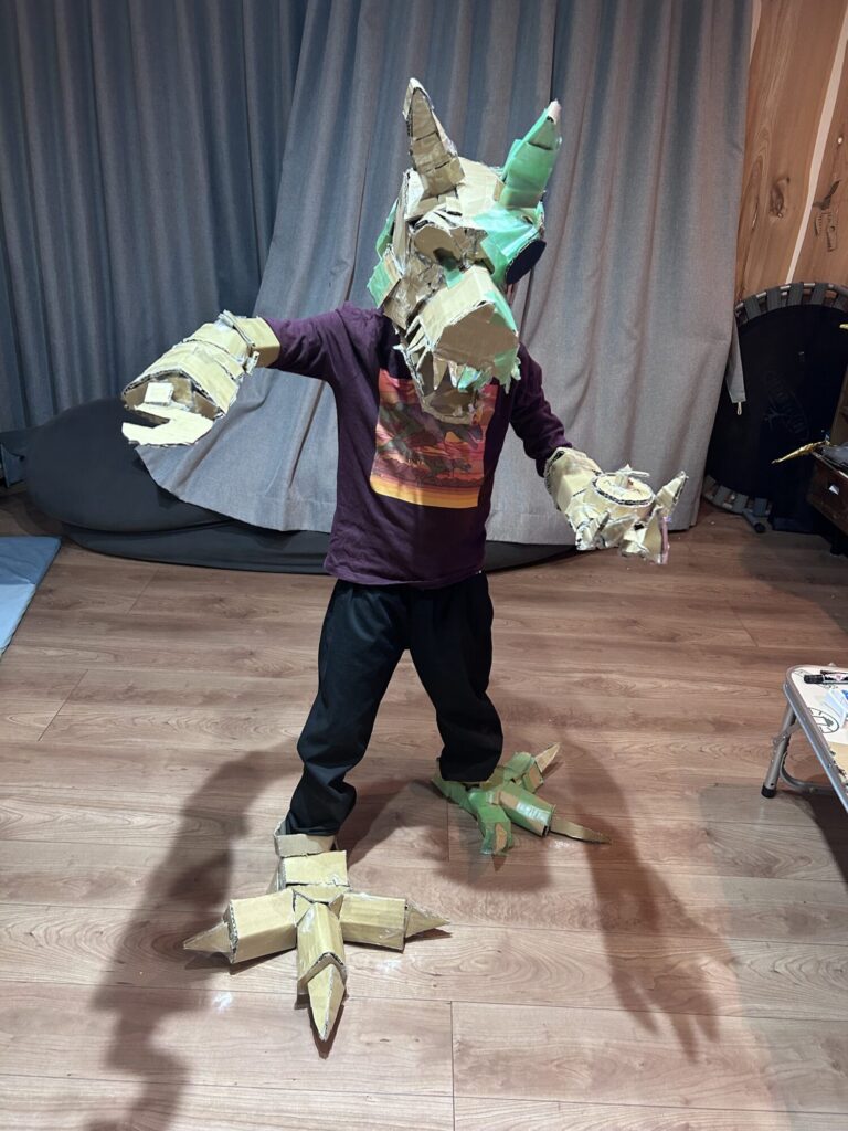 ダンボールでつくったぜんしん