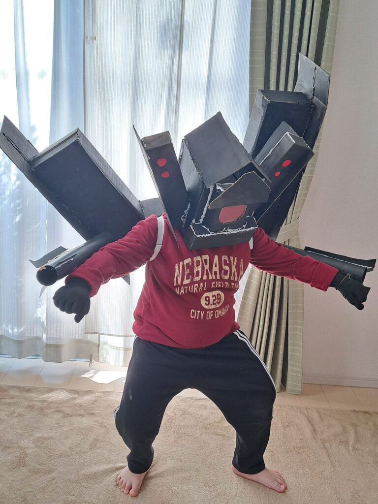 タイタンスピーカーマン　コスプレ