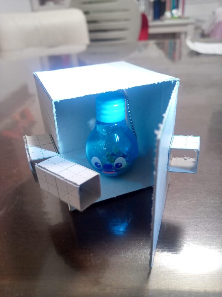 鍵付きロッカー