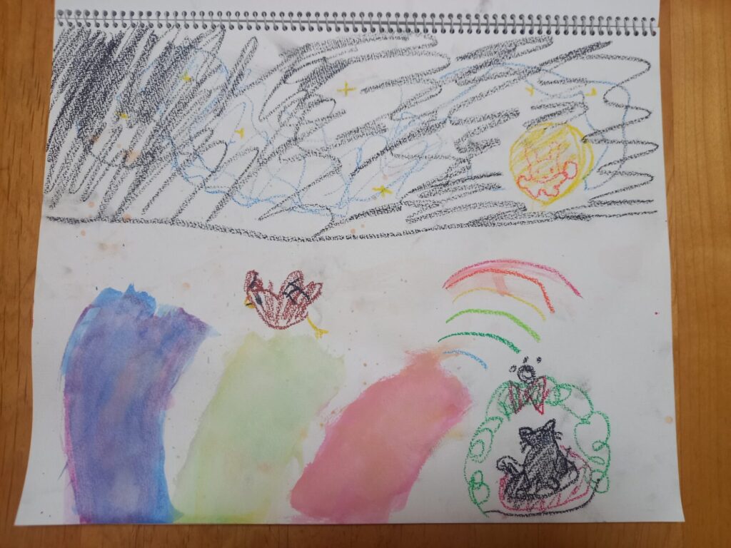 噴水の上を飛ぶフクロウ