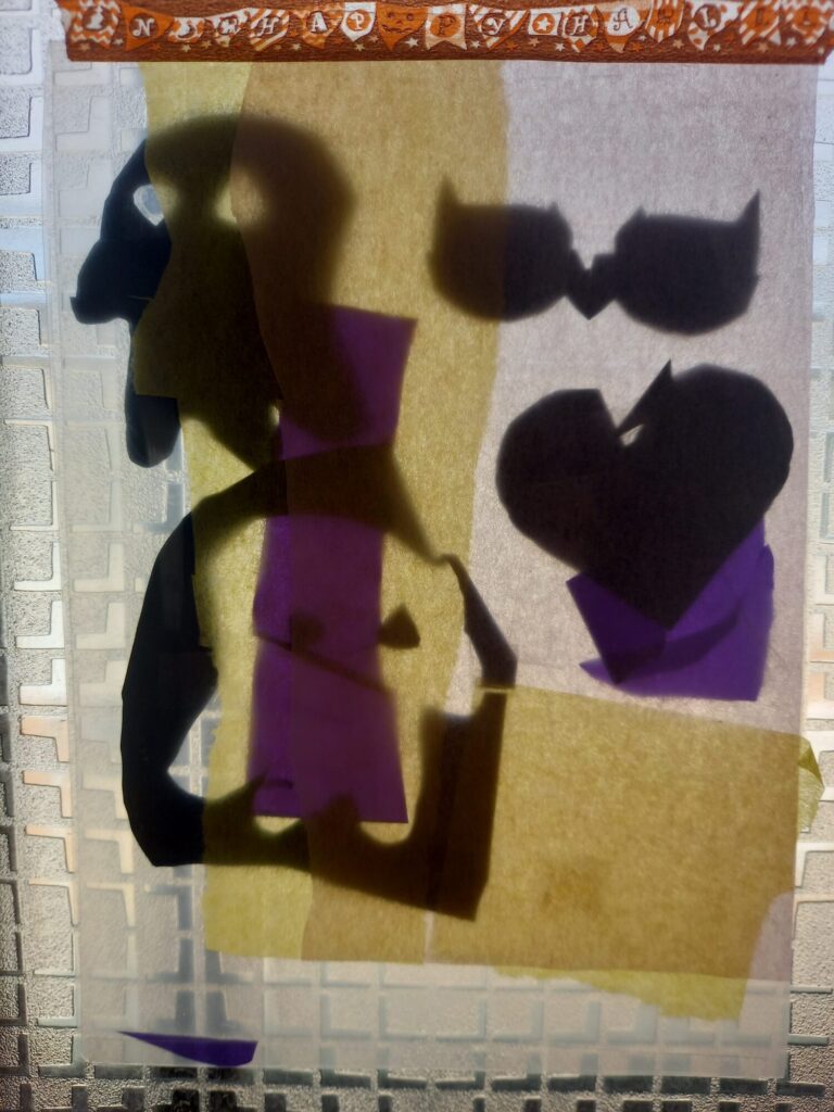 オバケと双子の猫