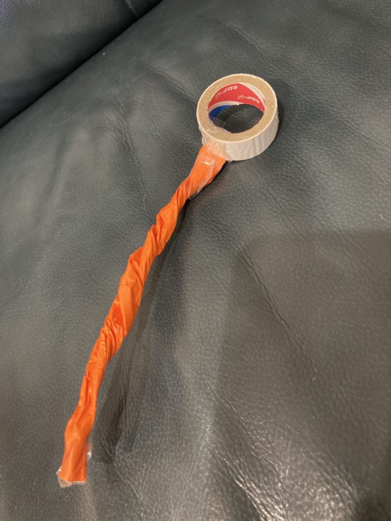 犯人の足跡が見えるルーペ