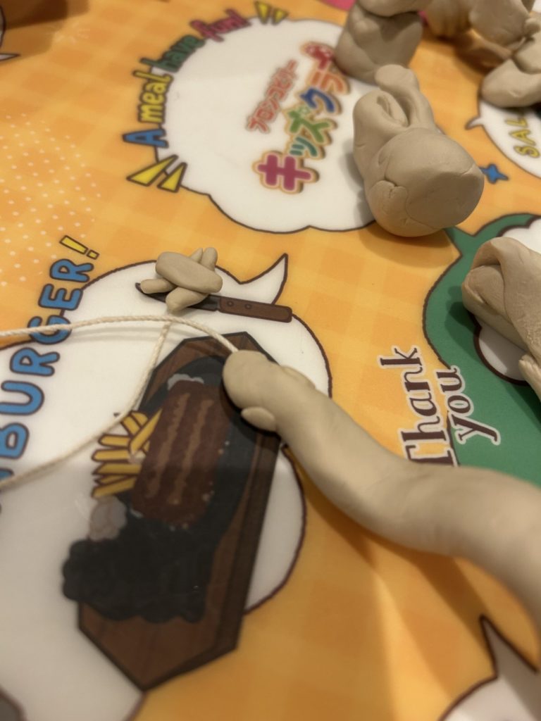 へびさんの虫取りと魚釣り