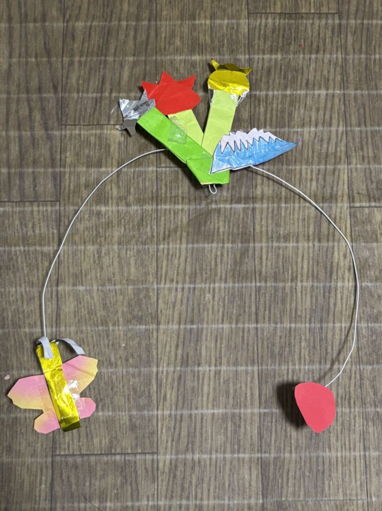 春のやじろべえ