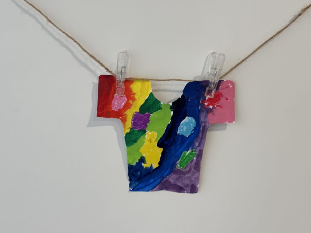 にじいろのふく