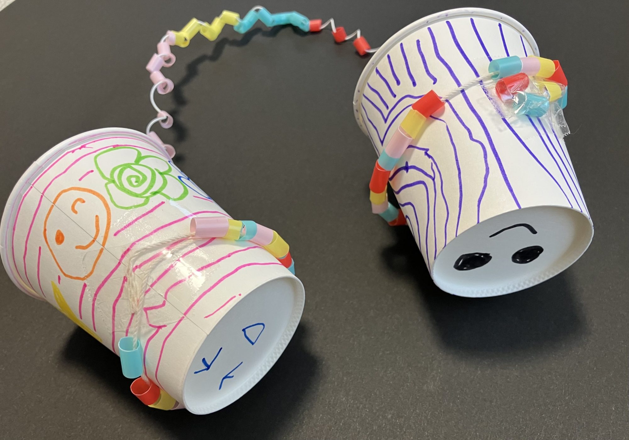 カラフルなへび カラフルなへび